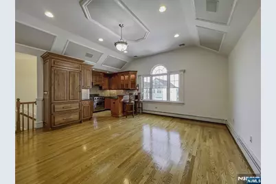 91 Cutler Street 2/2nd Flr #2/2nd flr, Clifton, NJ 07011 - Photo 5