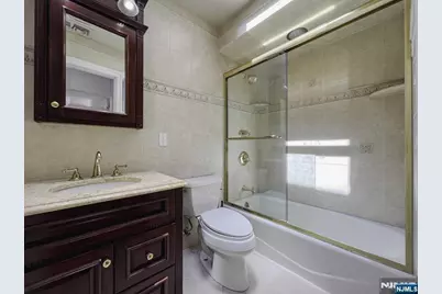 91 Cutler Street 2/2nd Flr #2/2nd flr, Clifton, NJ 07011 - Photo 9