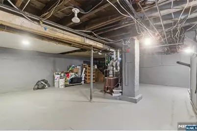 428 Lawton Avenue, Cliffside Park, NJ 07010 - Photo 37