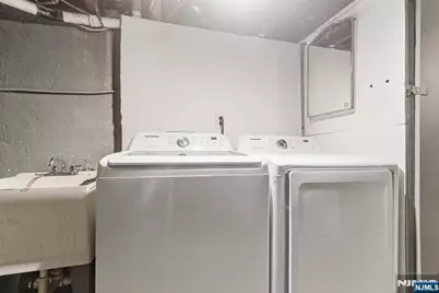 428 Lawton Avenue, Cliffside Park, NJ 07010 - Photo 35