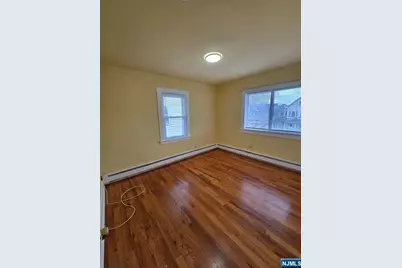 5 Bay Avenue 2 #2, Bloomfield, NJ 07003 - Photo 7