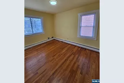 5 Bay Avenue 2 #2, Bloomfield, NJ 07003 - Photo 11