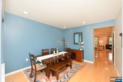 30 Masterson Court, Waldwick, NJ 07463 - Photo 5