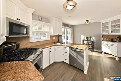 767 Koch Peak Avenue, Washington Township, NJ 07676 - Photo 7