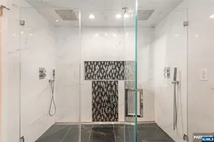 36 Yellow Brick Rd, Wayne, NJ 07470 - Photo 37