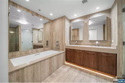 1200 Ave At Port Imperial 620 #620, Weehawken, NJ 07086 - Photo 15