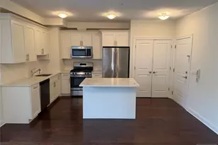 307 Gorge Road 402, Cliffside Park, NJ 07010 - Photo 1