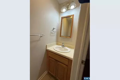 474 Forest Street 11 #11, Kearny, NJ 07032 - Photo 11