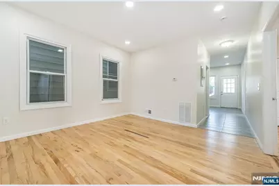 1022 E 22nd, Paterson, NJ 07513 - Photo 5