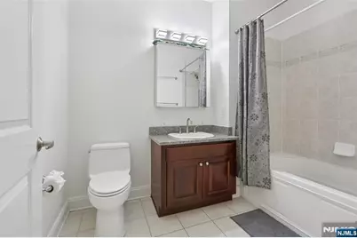 20 Ave At Port Imperial 410 #410, West New York, NJ 07093 - Photo 17