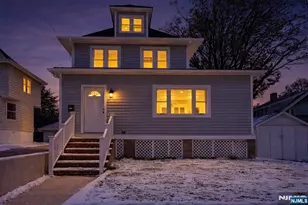 146 Poplar St, Ridgefield Park, NJ 07660 - Photo 1