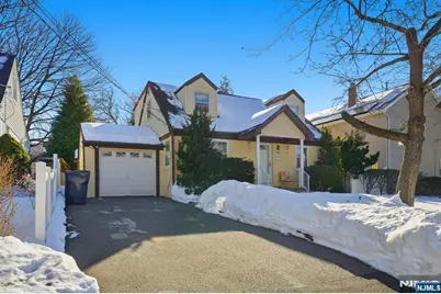 110 New York Avenue, Bergenfield, NJ 07621 - Photo 1