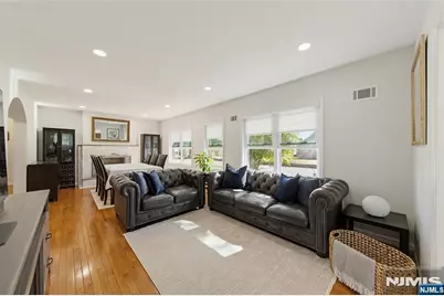 10 Tilley Avenue, Pequannock Township, NJ 07444 - Photo 7