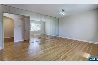 15-47 Elmary Place, Fair Lawn, NJ 07410 - Photo 3