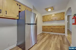 15-47 Elmary Pl, Fair Lawn, NJ 07410 - Photo 9