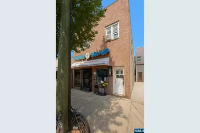 707 New York Avenue 2 #2, Union City, NJ 07087 - Photo 1