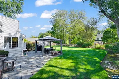 17 Pascack Road, Park Ridge, NJ 07656 - Photo 35