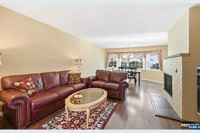 17 Pascack Road, Park Ridge, NJ 07656 - Photo 7