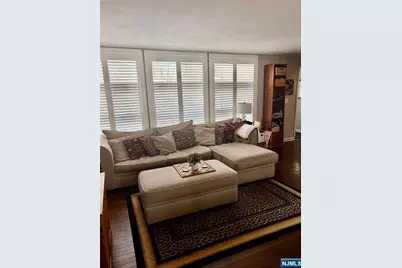 66 Stuart Street A #A, Waldwick, NJ 07463 - Photo 3