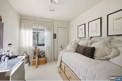 1511 John Street, Fort Lee, NJ 07024 - Photo 17