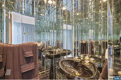 1511 John Street, Fort Lee, NJ 07024 - Photo 7