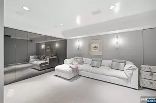 1511 John St, Fort Lee, NJ 07024 - Photo 21