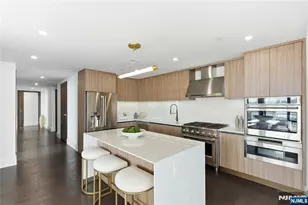 8701 Churchill Road 1401, North Bergen, NJ 07047 - Photo 9