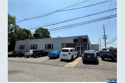 41 Woodbine Street, Bergenfield, NJ 07621 - Photo 1