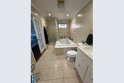 298 Julianne Terrace, Secaucus, NJ 07094 - Photo 7