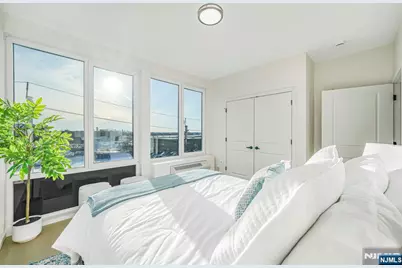 1 Mallory 506 #506, Jersey City, NJ 07305 - Photo 1