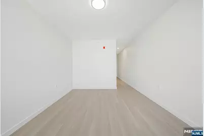 1 Mallory 506 #506, Jersey City, NJ 07305 - Photo 19