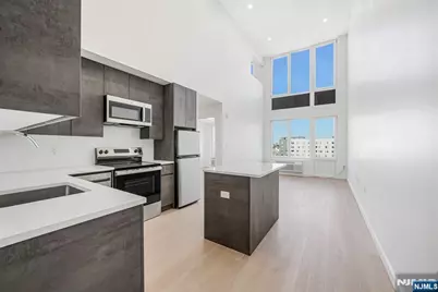 1 Mallory 506 #506, Jersey City, NJ 07305 - Photo 3