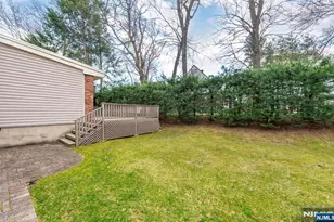 362 Shea Dr, New Milford, NJ 07646 - Photo 15