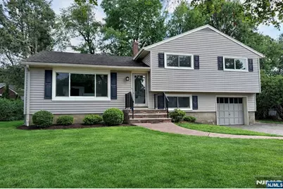 362 Shea Drive, New Milford, NJ 07646 - Photo 1