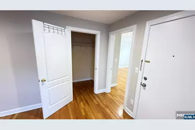 56 Woodward Avenue, Rutherford, NJ 07070 - Photo 19