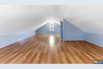 407 3rd Avenue, Newark, NJ 07107 - Photo 15
