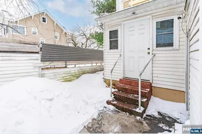 51 Lyons Avenue, Newark, NJ 07112 - Photo 17