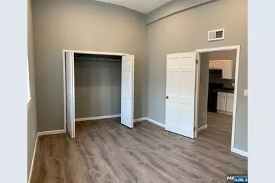 128 Locust Avenue A #A, Wallington, NJ 07057 - Photo 5