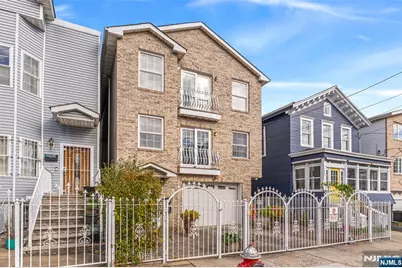 116 Oak Street, Jersey City, NJ 07304 - Photo 3