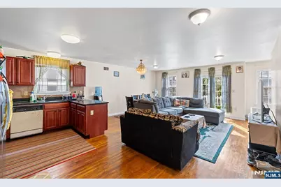 116 Oak Street, Jersey City, NJ 07304 - Photo 15