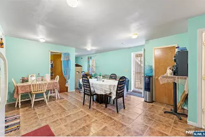 116 Oak Street, Jersey City, NJ 07304 - Photo 5