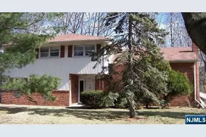 44 Laurel Avenue, Livingston, NJ 07039 - Photo 1