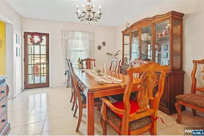 47 Elycroft Parkway, Rutherford, NJ 07070 - Photo 5