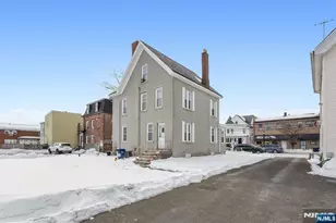 118 Hudson St, Hackensack, NJ 07601 - Photo 9