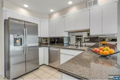 566 Faletti Way, River Vale Township, NJ 07675 - Photo 15