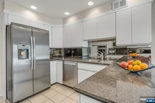 566 Faletti Way, River Vale Township, NJ 07675 - Photo 15