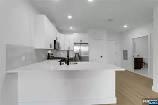 255 Ridge Road 303, Lyndhurst Township, NJ 07071 - Photo 11