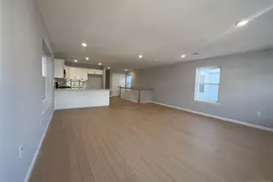 27 Isabella Ave 2nd Fl, Newark, NJ 07106 - Photo 7