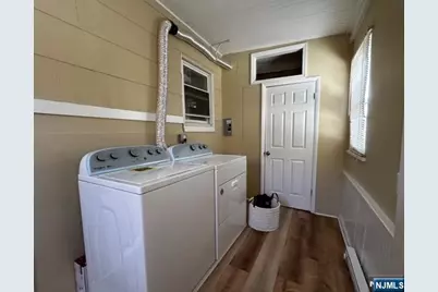 46 Elmwood Avenue, Montclair, NJ 07042 - Photo 15