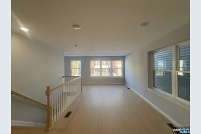 29 Isabella Avenue 1st Fl #1st Fl, Newark, NJ 07106 - Photo 9